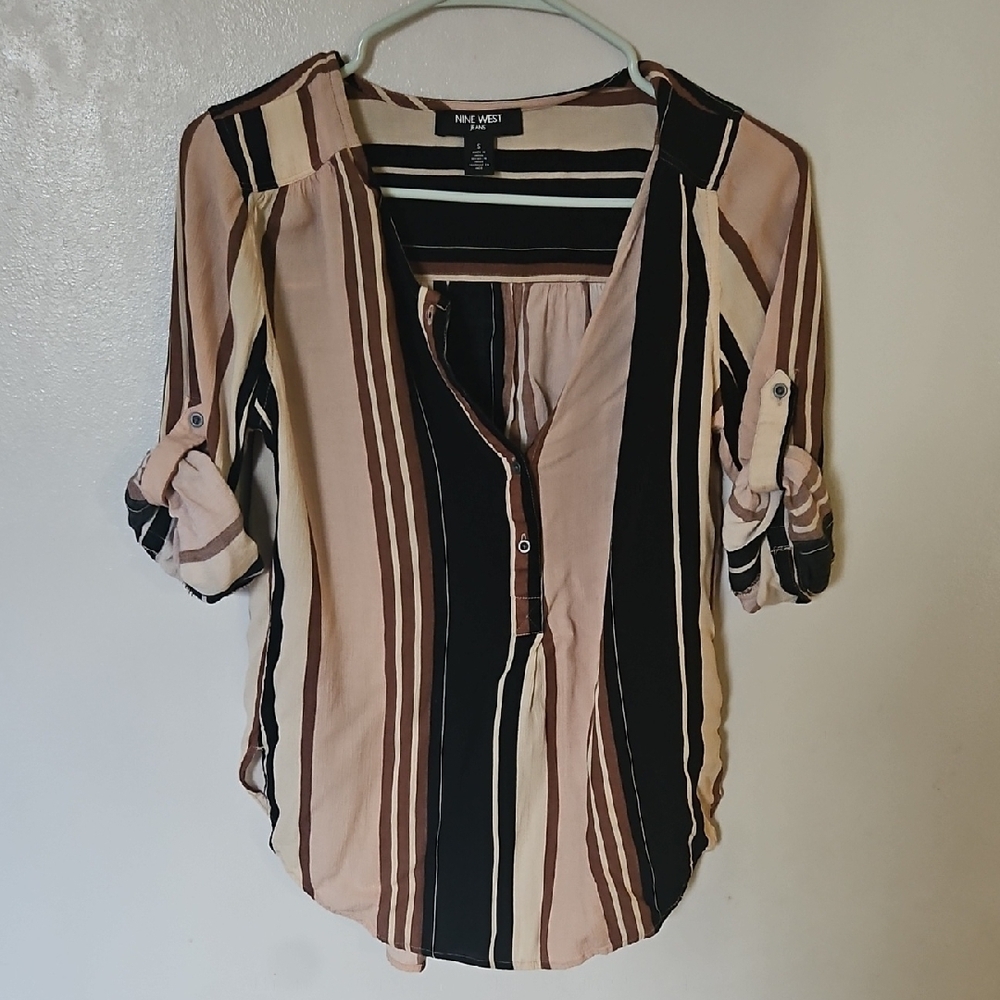 Nine West Tan Button Down Blouse Relaxed Fit